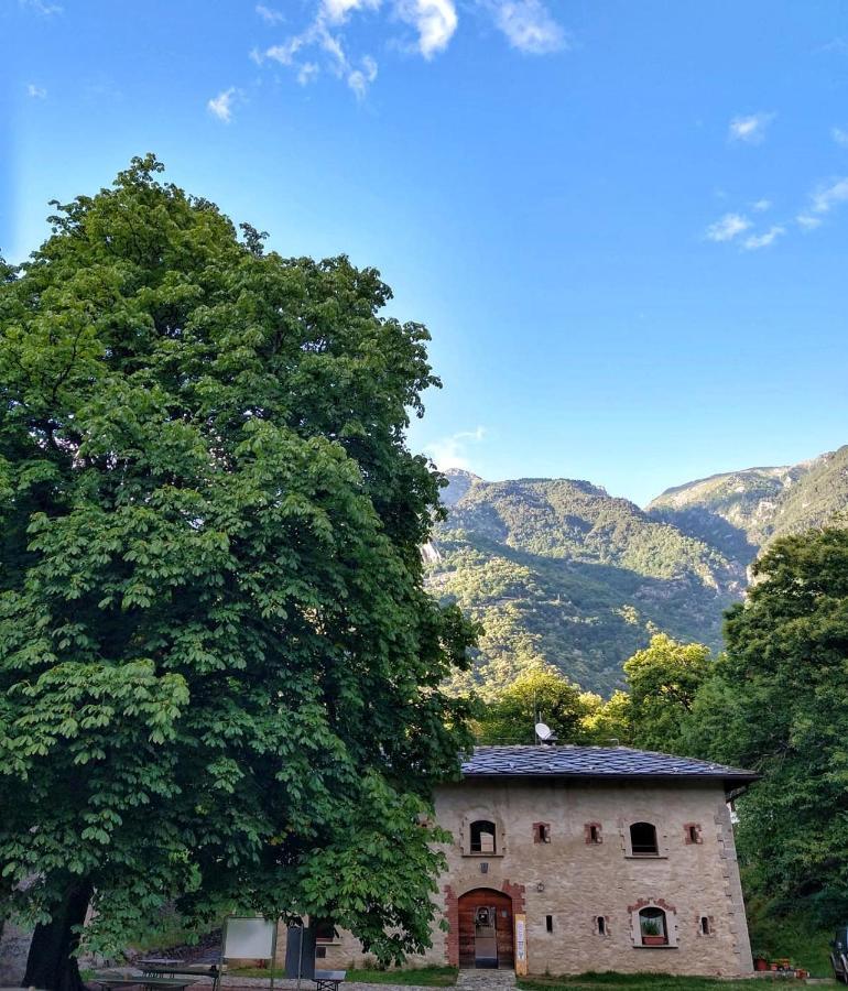 Hostel Forte di Machaby Arnad Exterior foto