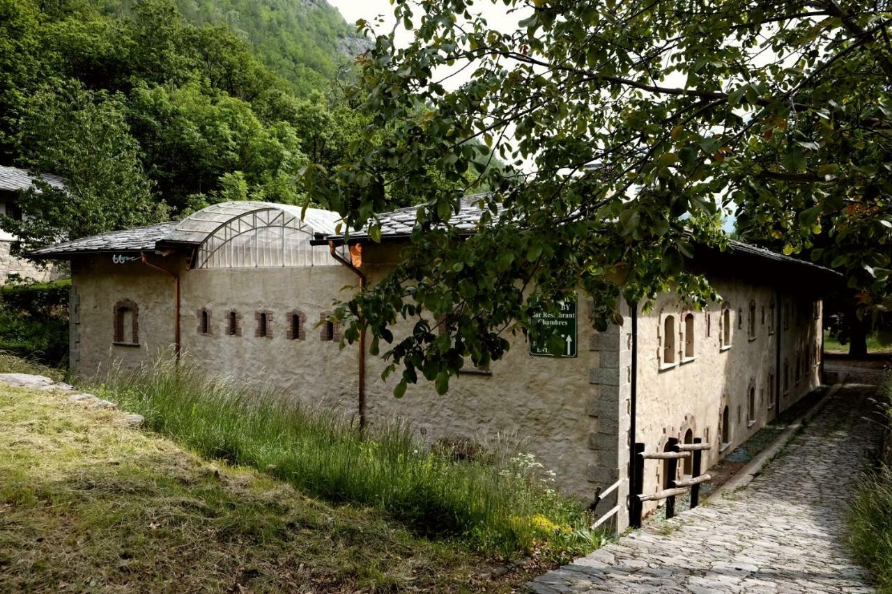 Hostel Forte di Machaby Arnad Exterior foto